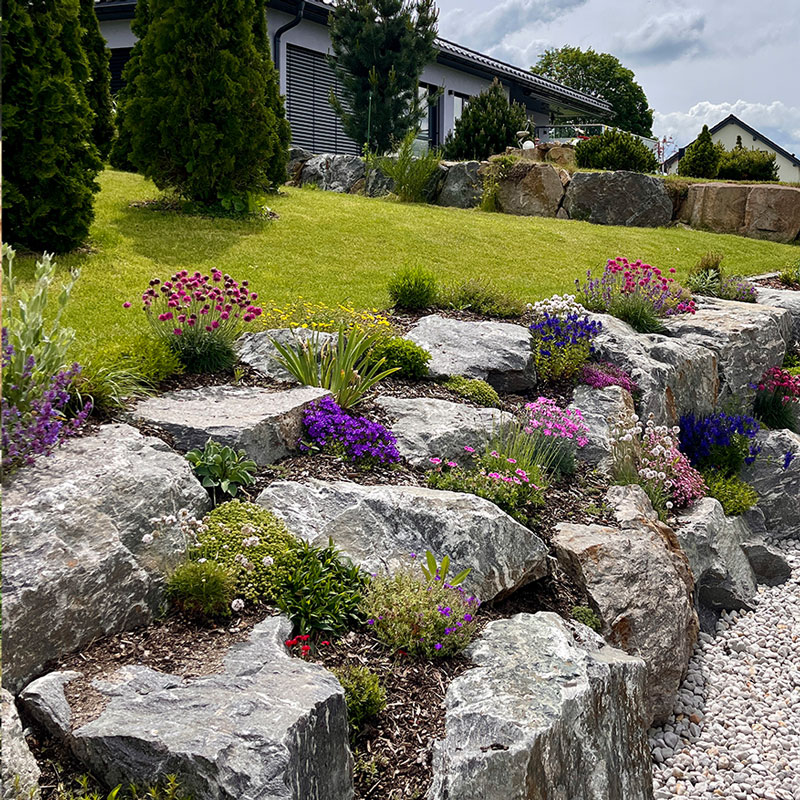 Garten- und Landschaftsbau im Erzgebirgskreis durch die Doppel-Hans GmbH